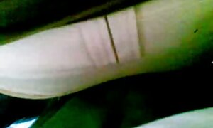 آلیسون عکس سوپر سکسی کون ری گربه را با یک dildo مورد علاقه خود راضی می کند
