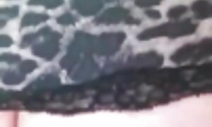 پرش فیلم وعکس سوپر سکسی روی غرفه