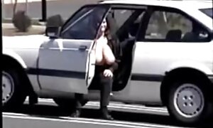 زن و فیلم سوپر شهوانی شوهر ژاپنی در اتاق خود از آن لذت می برند