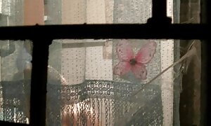 سابرینا جی قبل از فیلمبرداری عکس سوپر سکسی کون مصاحبه شد