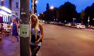 یک ساعت رابطه جنسی در عکسهای سوپر کوس یک زن و شوهر جوان